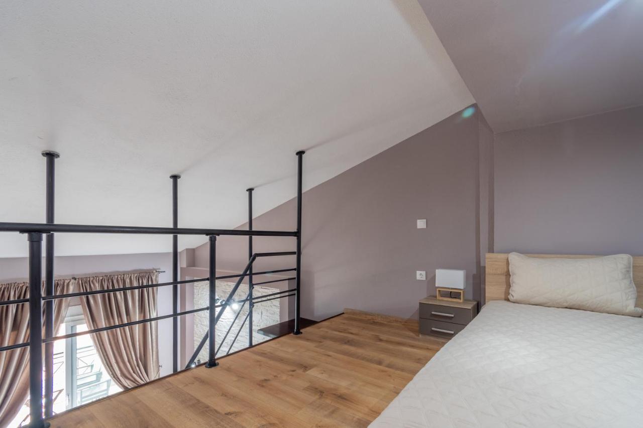 Studios Diogenis Porto Koufo Exteriör bild