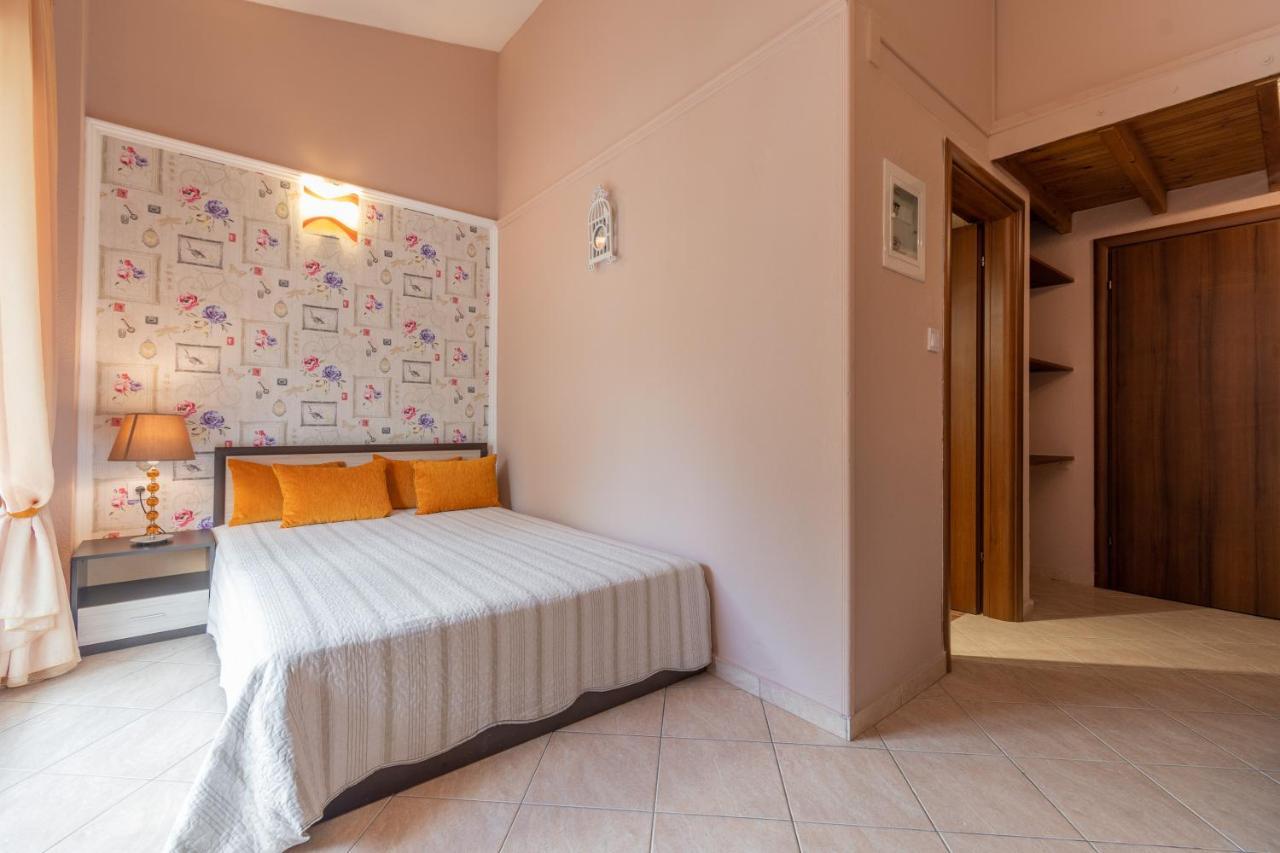Studios Diogenis Porto Koufo Exteriör bild