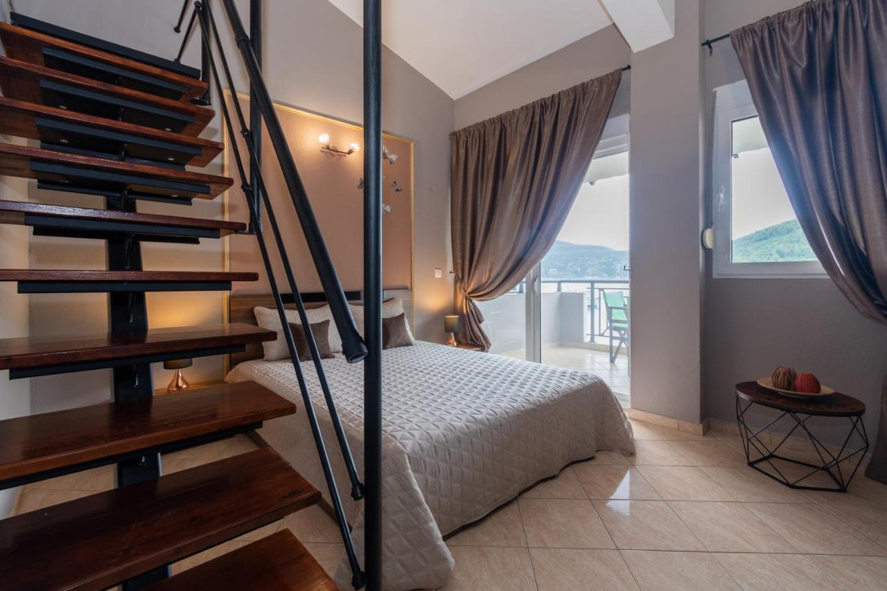 Studios Diogenis Porto Koufo Exteriör bild